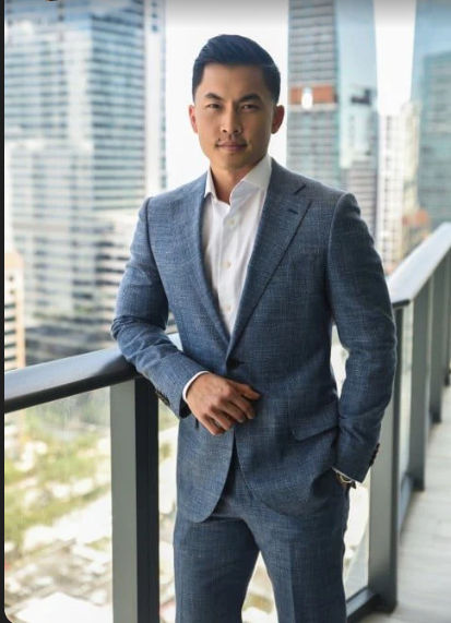Dr. Oliver Chang